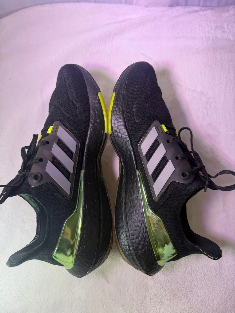 adidas sporty sneaker